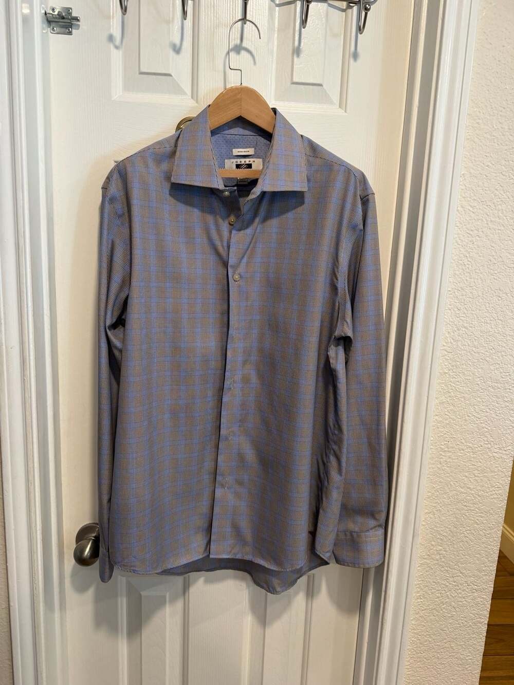 Joseph Abboud Men’s Large Dress Shirt Blue Brown Plaid Non-Iron 100% Cotton L